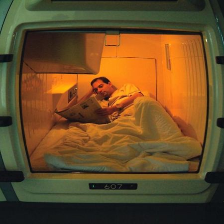 Capsule Hotel & Sauna Cosmo Plaza Akabane Tokyo Ruang foto