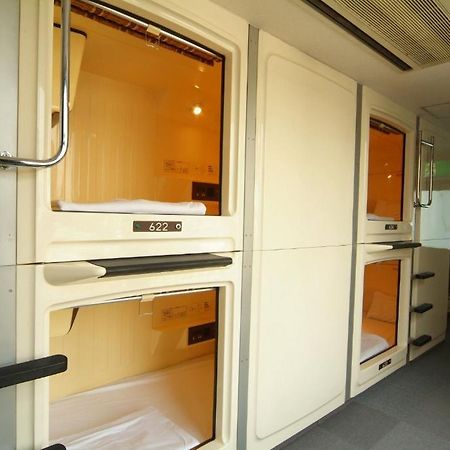 Capsule Hotel & Sauna Cosmo Plaza Akabane Tokyo Ruang foto
